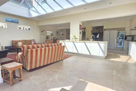 5 bedroom detached house for sale, Swithland Lane, Rothley, LE7