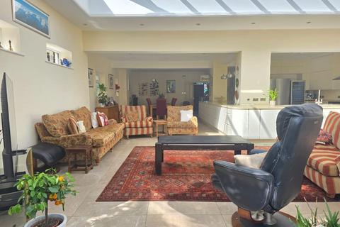 5 bedroom detached house for sale, Swithland Lane, Rothley, LE7