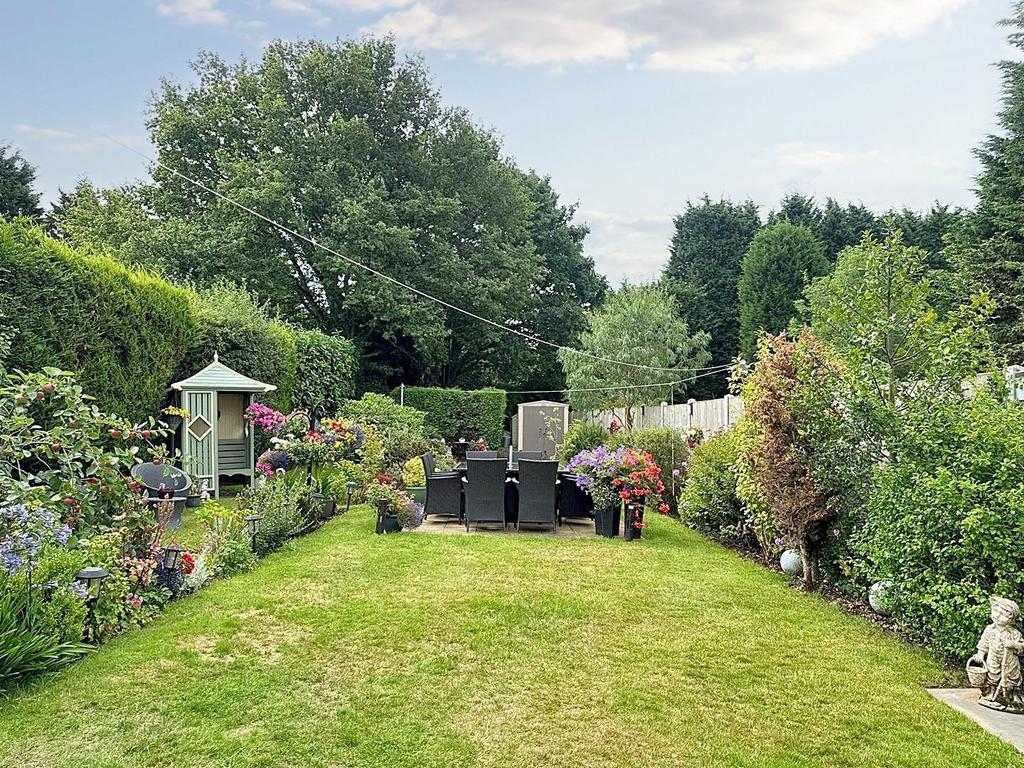 Garden (1).jpg