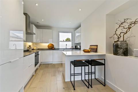 28a Dancer Road, Richmond, TW9 4LA
