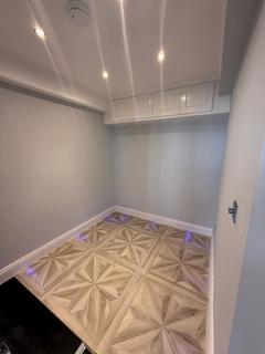 2 bedroom apartment to rent, Maida Vale, London W9