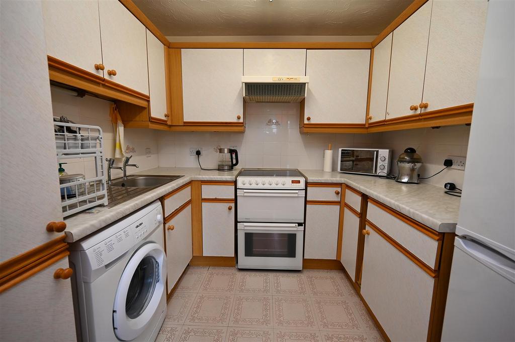 Kitchen.JPG