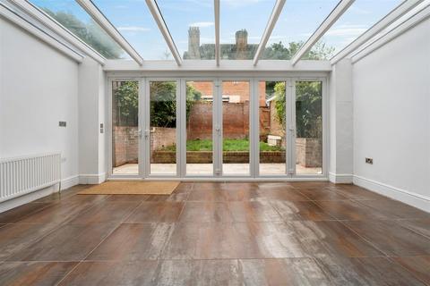 undefined, Redington Gardens, Hampstead, London, NW3