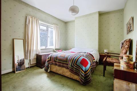 undefined, Ouzlewell Green, Wakefield WF3