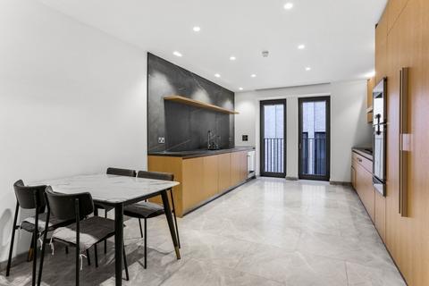 3 bedroom apartment to rent, Victoria Road, South Kensington W8
