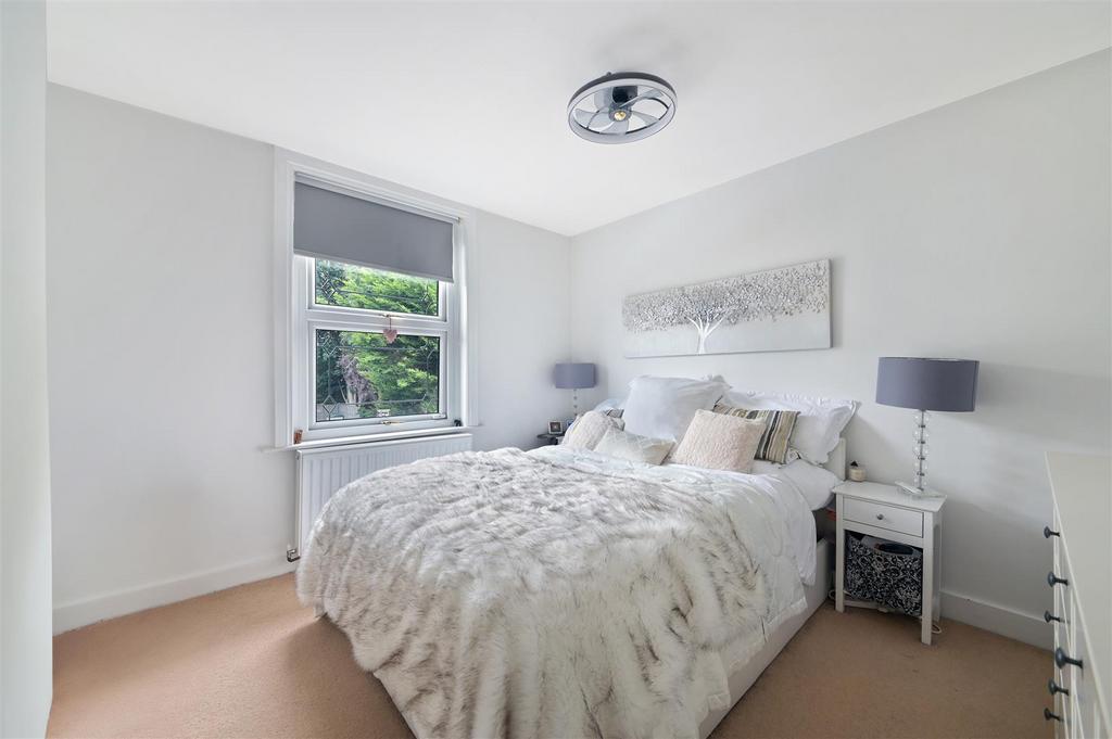 UPPER COURT ROAD,14 -7.jpg