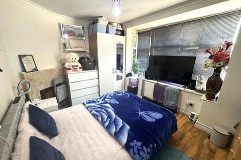 undefined, Park Street,  Slough, SL1