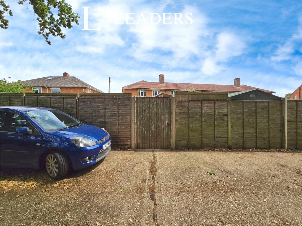 Rear Alleyway Parkin