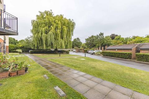 undefined, Datchet Road, Datchet SL3