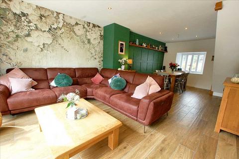 3 bedroom semi-detached house for sale, 1 Shipping Cottages, Begelly, Kilgetty