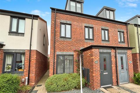 3 bedroom semi-detached house to rent, Sandhole Crescent, Shropshire TF3