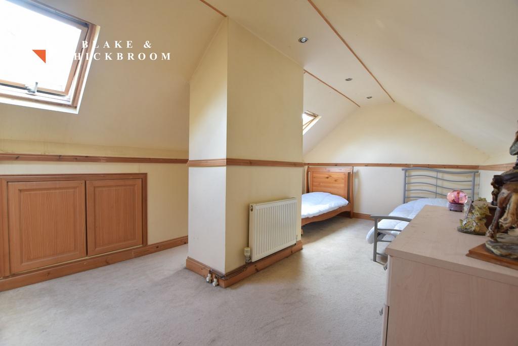 Second floor: loft room