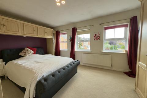 9 Arncliffe Grove, Darlington, DL3 8UN
