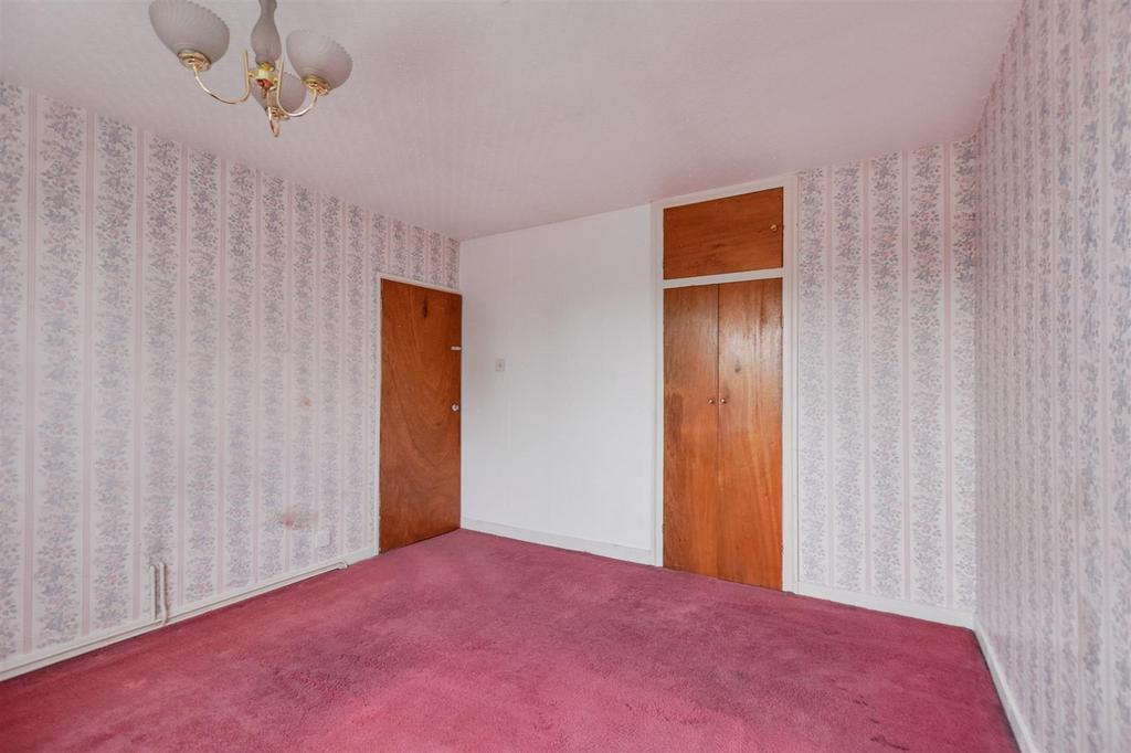 Bedroom 1 2.jpeg