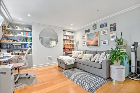 1 bedroom flat to rent, Finchley Road, Hampstead, London NW3