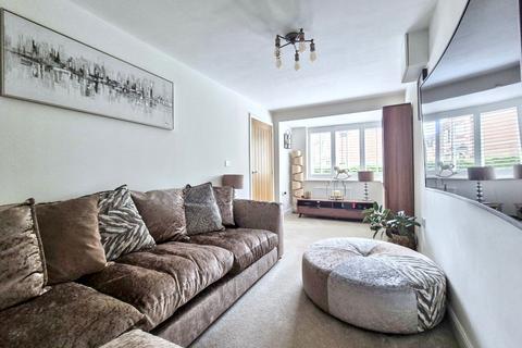18 Bedeswell Close, Hebburn, NE31 2GB