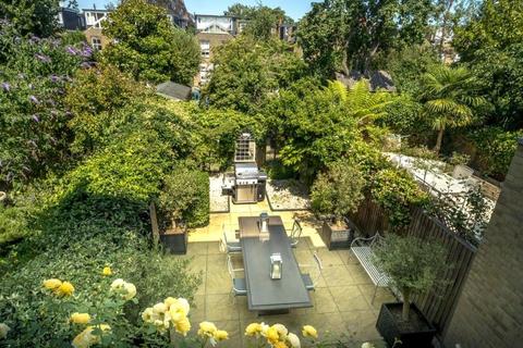 undefined, Layton Place, Kew, Surrey, TW9