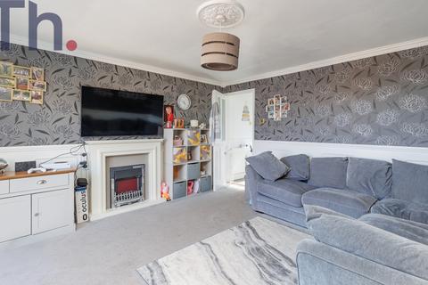 undefined, Sandown PO36