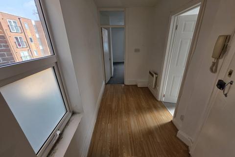 undefined, Castle Street, Luton, Bedfordshire