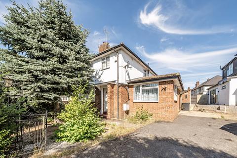 2 bedroom semi-detached house for sale, Apple Tree Avenue, Hillingdon