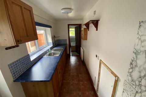 2 bedroom terraced house for sale, Sutton Road, Kidderminster