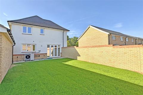 4 bedroom detached house for sale, Hedera Gardens, Hampshire Road, Royston