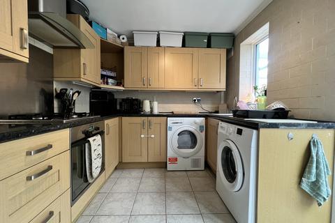 132 Furness Avenue, Oldham, OL8 2DX