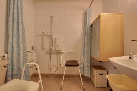 undefined, Homewillow Close, London