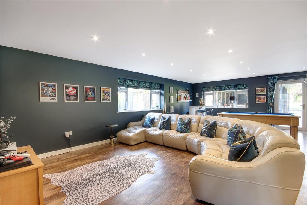 Family/Games Room