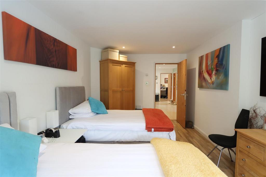 Bedroom 2 edit 2.jpg