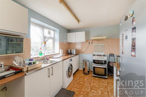 3 bedroom maisonette for sale, Barrowfield Close, Edmonton, N9