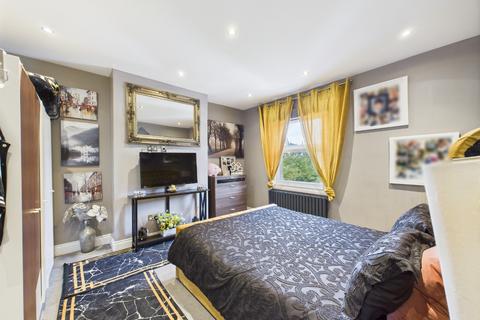 28b Bromley Avenue, Bromley, BR1 4BQ