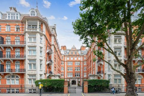 Alexandra Court, 171-175 Queen's Gate, London