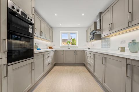 3 bedroom semi-detached house for sale, Cambridge Road, Sawbridgeworth CM21
