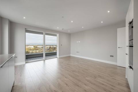 2 bedroom flat for sale, Junction Court, Watford WD17