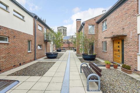 1 bedroom apartment to rent, Stonegate Court, Blake Street, York