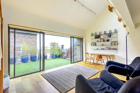 1 bedroom apartment to rent, Stonegate Court, Blake Street, York