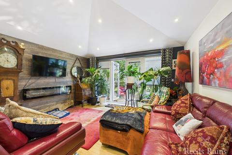 undefined, Acacia Drive, East Yorkshire HU8
