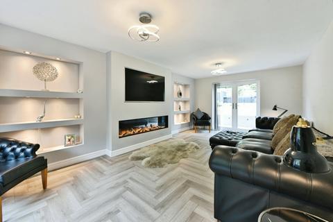 undefined, Oaklands Road, Greater Manchester SK14