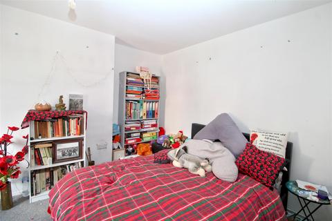 3 bedroom semi-detached house for sale, Vale Road, Seaford