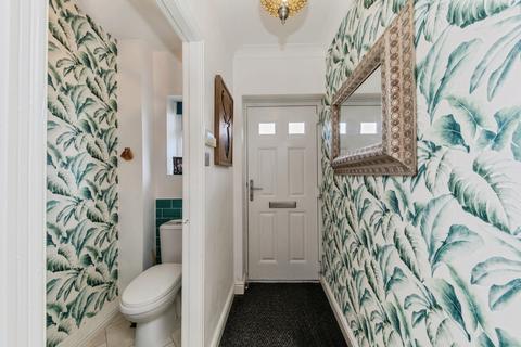 undefined, White Hart Gardens, Northwich CW8