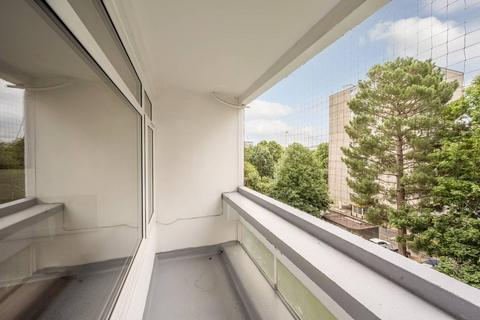 undefined, Tangley Grove, Roehampton, London, SW15