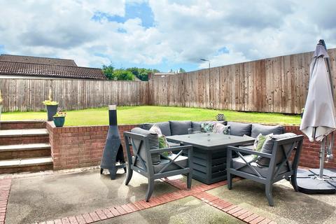 undefined, St. Johns Drive, Pontllanfraith, NP12