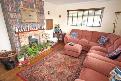 3 bedroom bungalow for sale, Eldon Close, Barton on Sea, New Milton, Hampshire, BH25