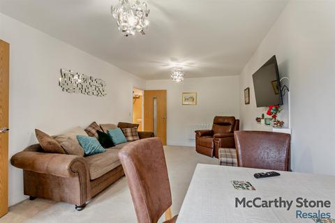 2 bedroom apartment for sale, Oakhill Place, High View, Bedford, Bedfordshire, MK41 8FB