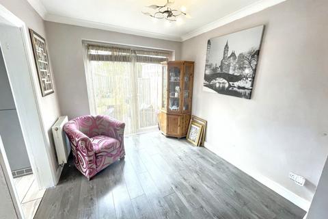 3 bedroom semi-detached house for sale, Marsden Road, Harton, South Shields, Tyne and Wear, NE34 6RL
