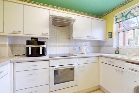 undefined, Rhodes Place, Milton Keynes MK6