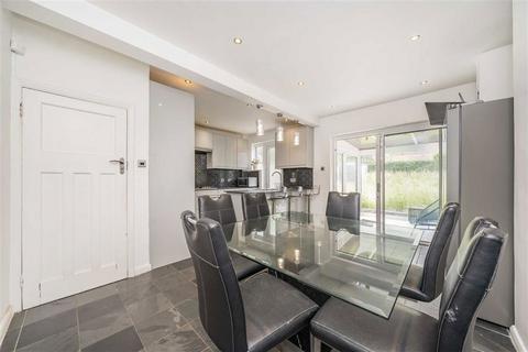 undefined, Penderry Rise, London SE6