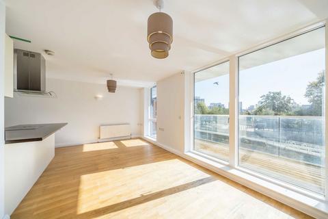 2 bedroom flat for sale, Ursula Gould Way, London E14