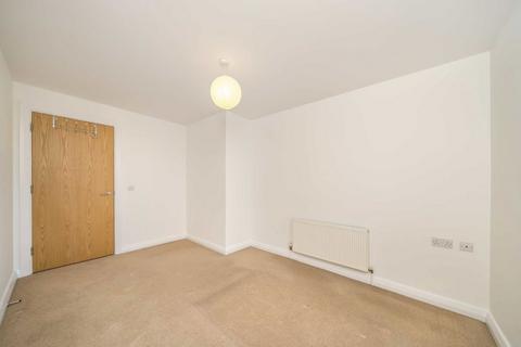 2 bedroom flat for sale, Ursula Gould Way, London E14